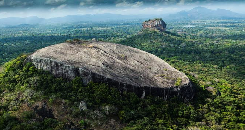 Pidurangala Rock