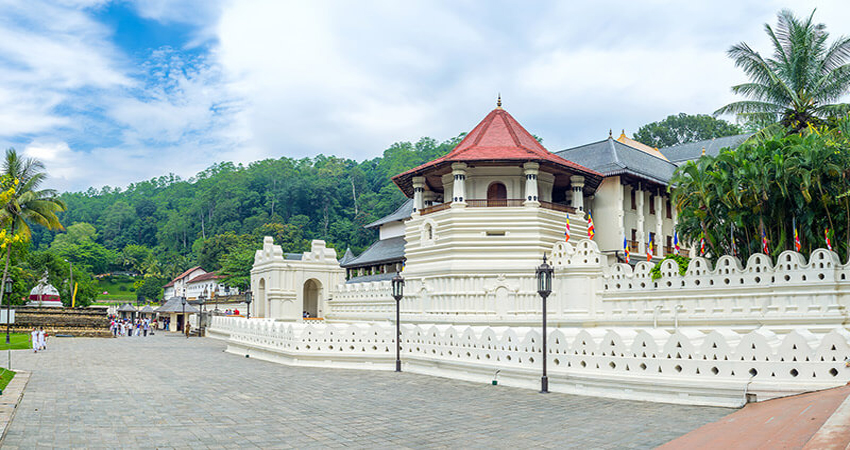 Temple of the Sacred Tooth Relic